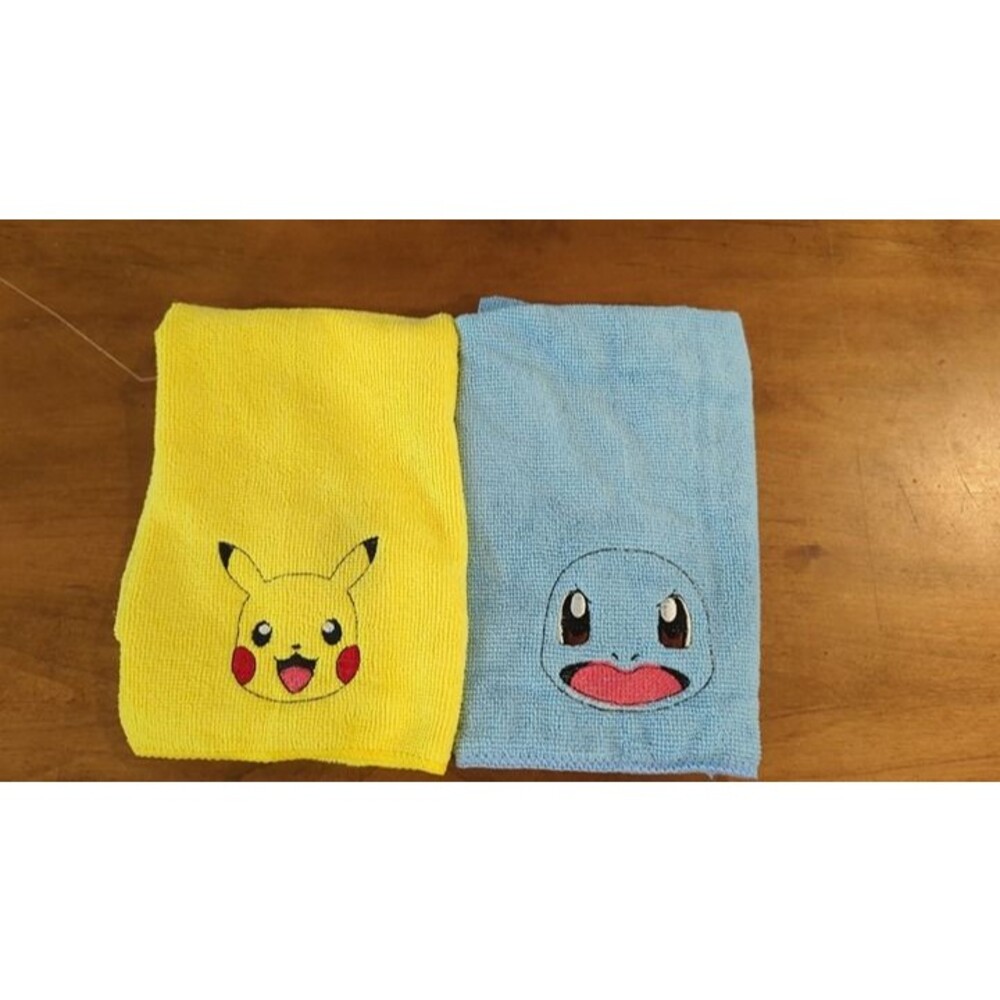 Pokémon embroidered towels Pikachu and Squirtle